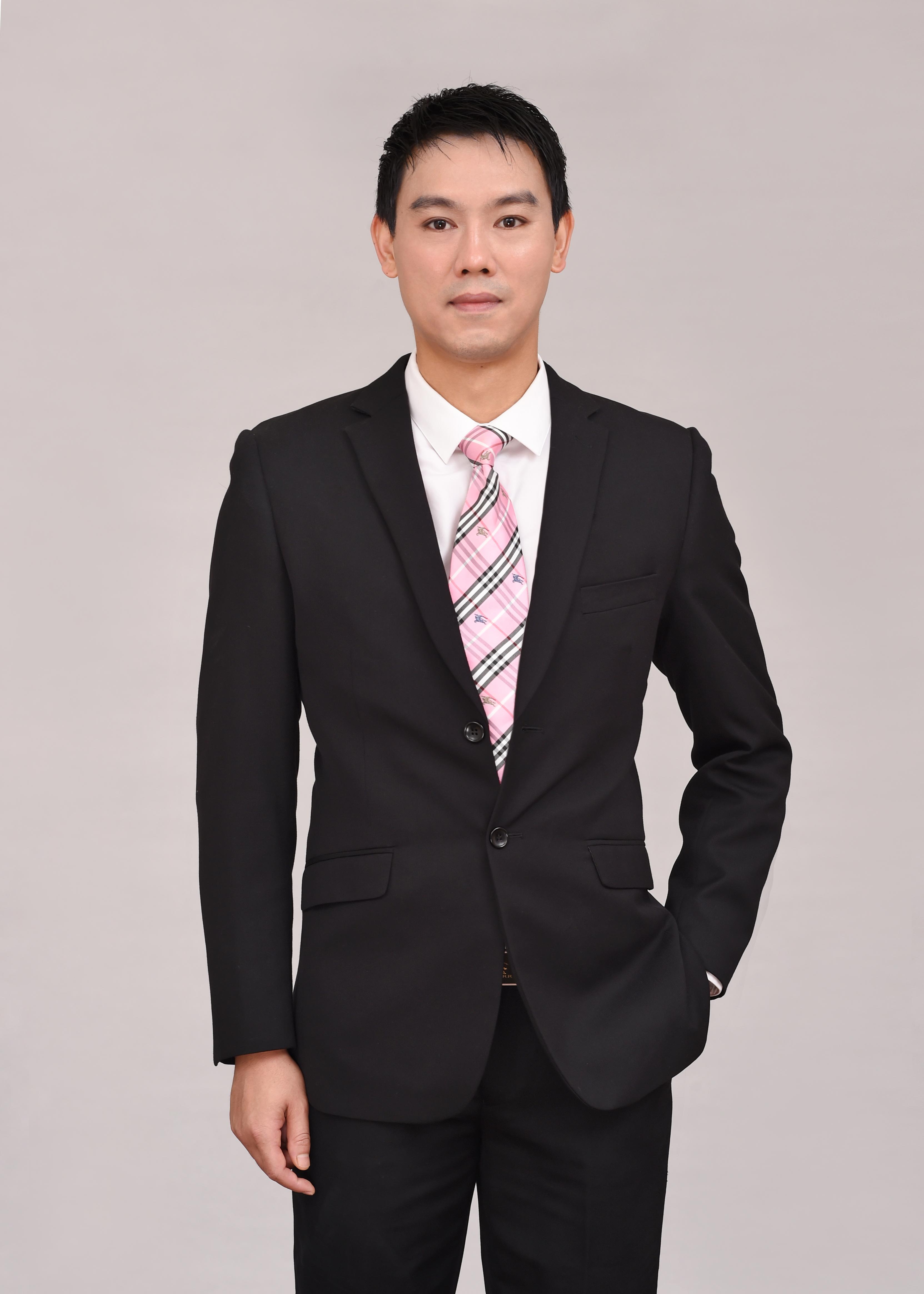 褚百胄 后期制作总监